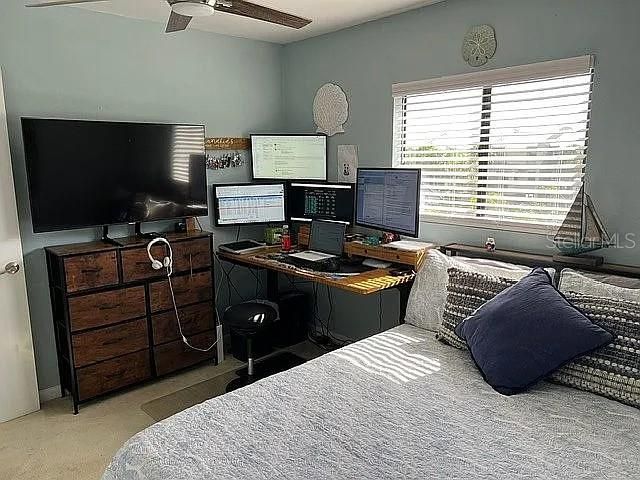 For Sale: $390,000 (2 beds, 2 baths, 1095 Square Feet)