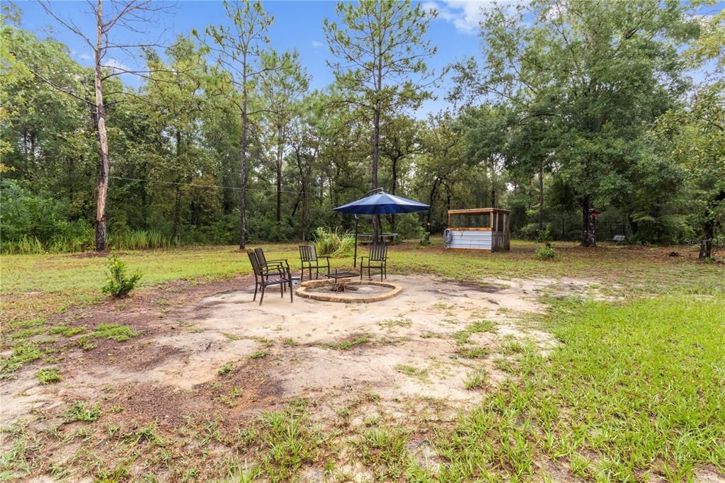 En Venta: $674,900 (4 camas, 2 baños, 1660 Pies cuadrados)