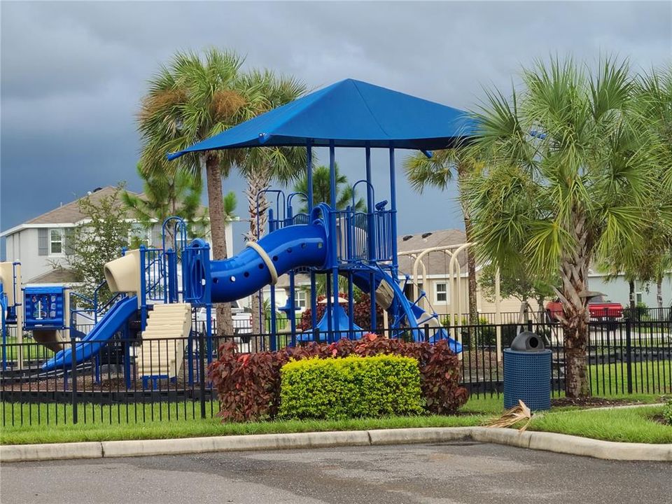 For Rent: $2,500 (3 beds, 2 baths, 1504 Square Feet)