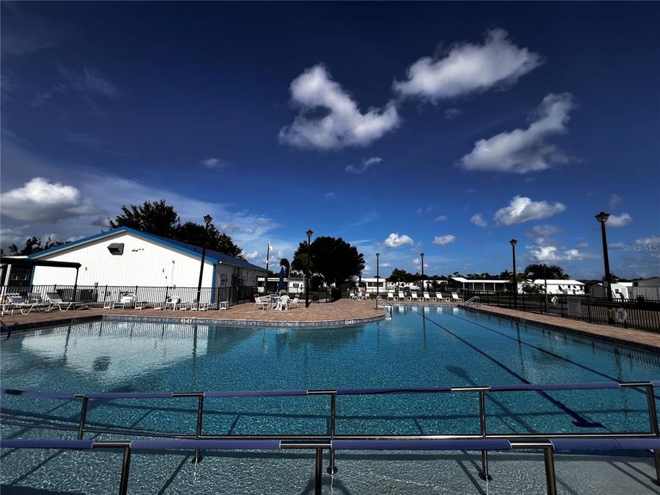 На продажу: $65,000 (2 спален, 2 ванн, 1029 Квадратных фут)