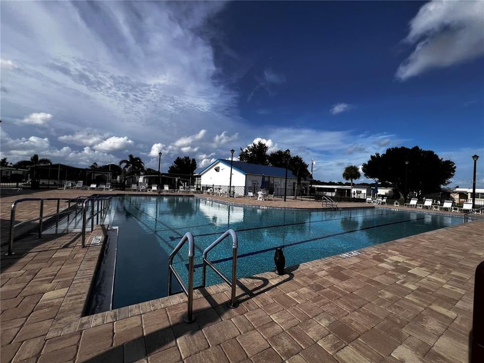 На продажу: $65,000 (2 спален, 2 ванн, 1029 Квадратных фут)