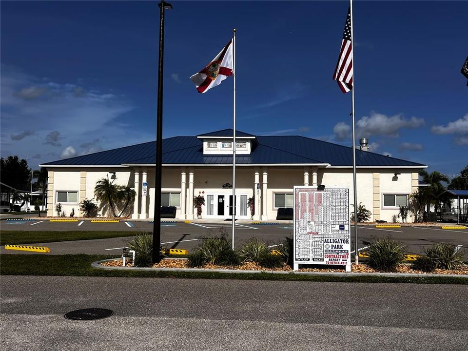 На продажу: $65,000 (2 спален, 2 ванн, 1029 Квадратных фут)