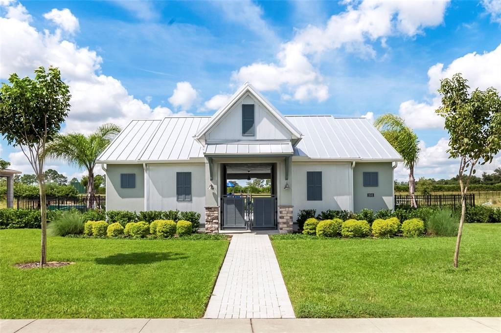 Active With Contract: $393,995 (3 beds, 2 baths, 1814 Square Feet)