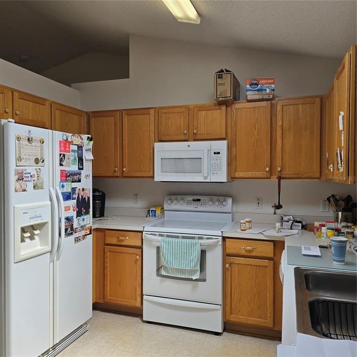 待售: $283,000 (3 贝兹, 2 浴室, 1438 平方英尺)