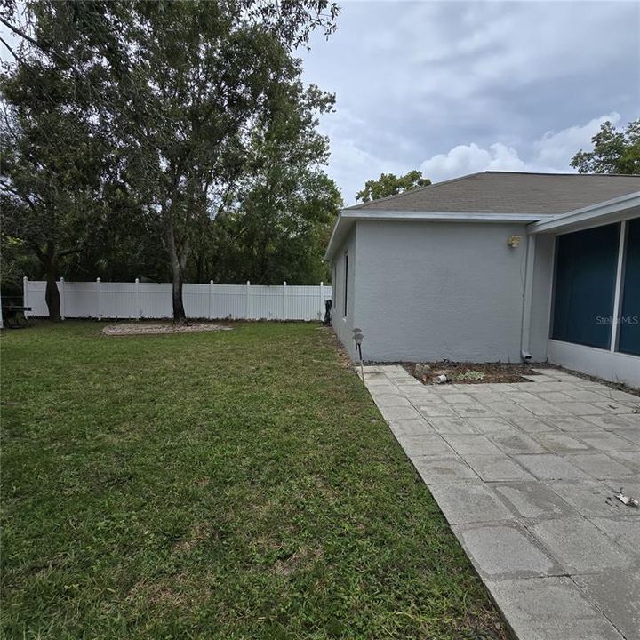 待售: $283,000 (3 贝兹, 2 浴室, 1438 平方英尺)