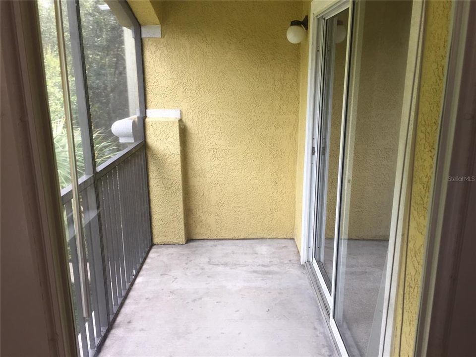 Activo con contrato: $1,500 (2 camas, 2 baños, 1045 Pies cuadrados)