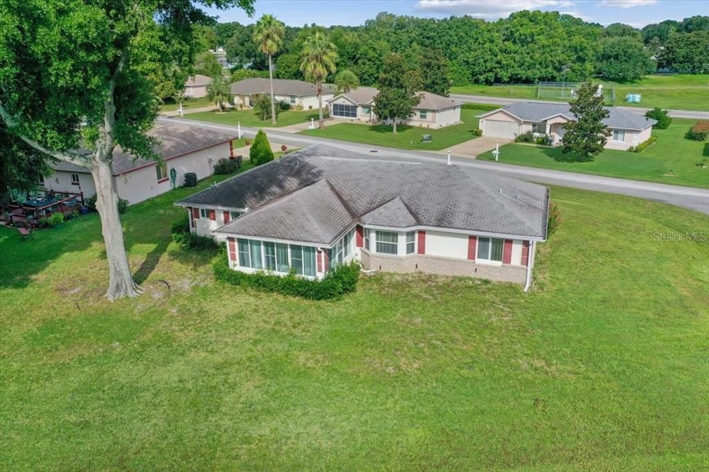 Active With Contract: $204,900 (3 beds, 2 baths, 1482 Square Feet)