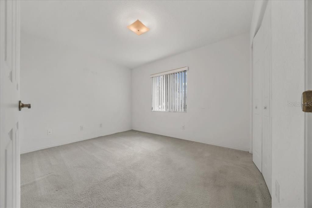 Active With Contract: $204,900 (3 beds, 2 baths, 1482 Square Feet)