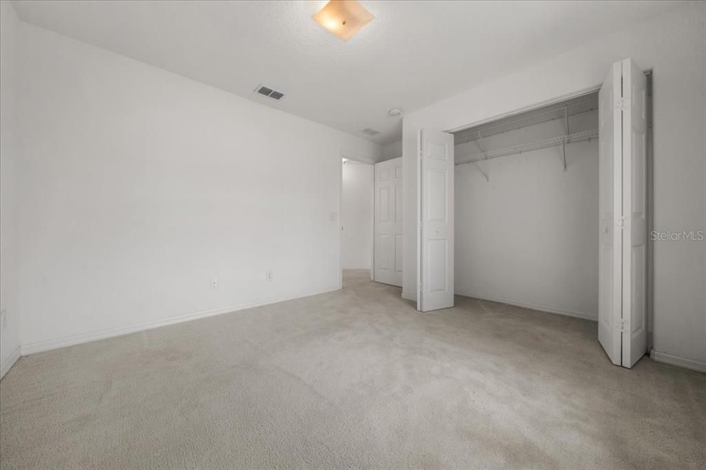Active With Contract: $204,900 (3 beds, 2 baths, 1482 Square Feet)