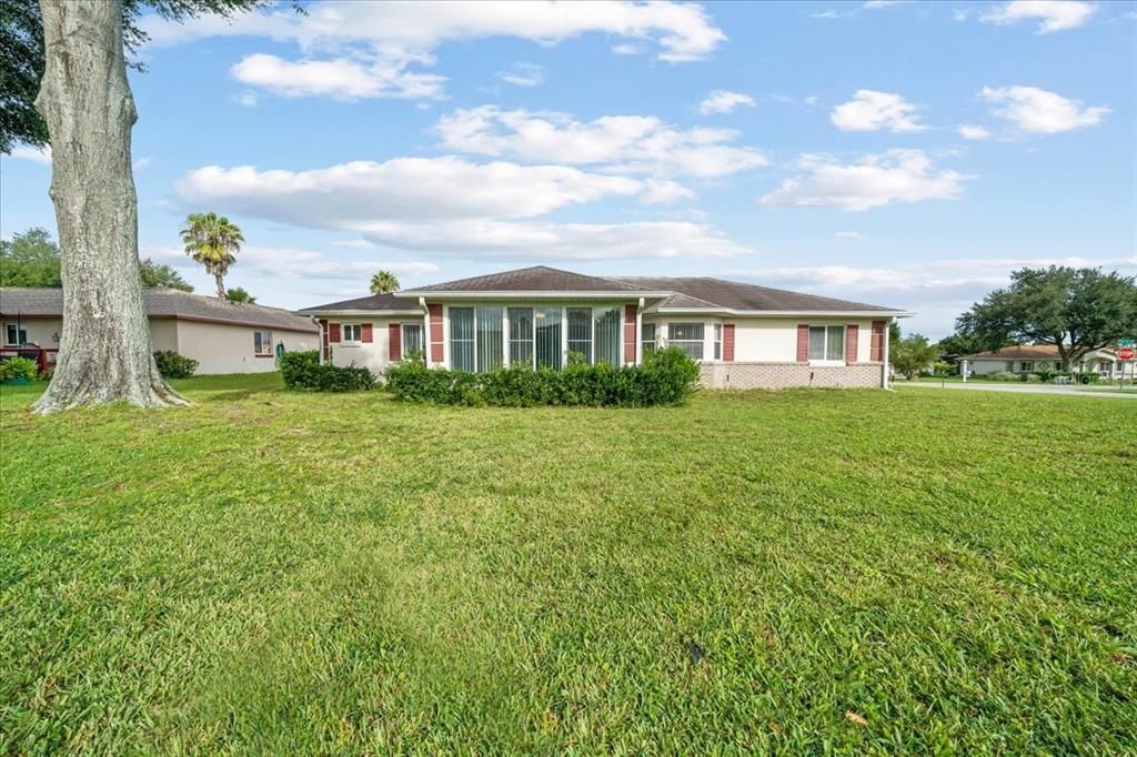 Active With Contract: $204,900 (3 beds, 2 baths, 1482 Square Feet)