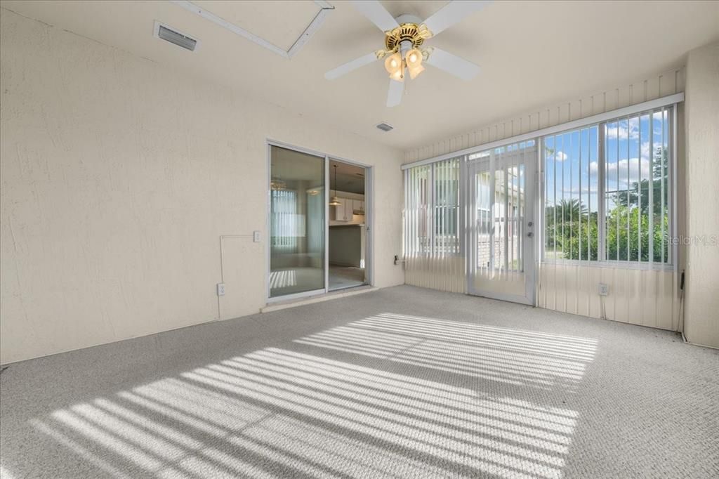 Active With Contract: $204,900 (3 beds, 2 baths, 1482 Square Feet)