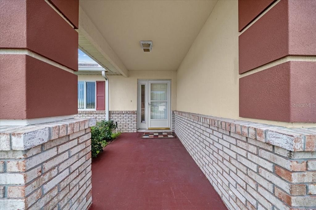 Active With Contract: $204,900 (3 beds, 2 baths, 1482 Square Feet)