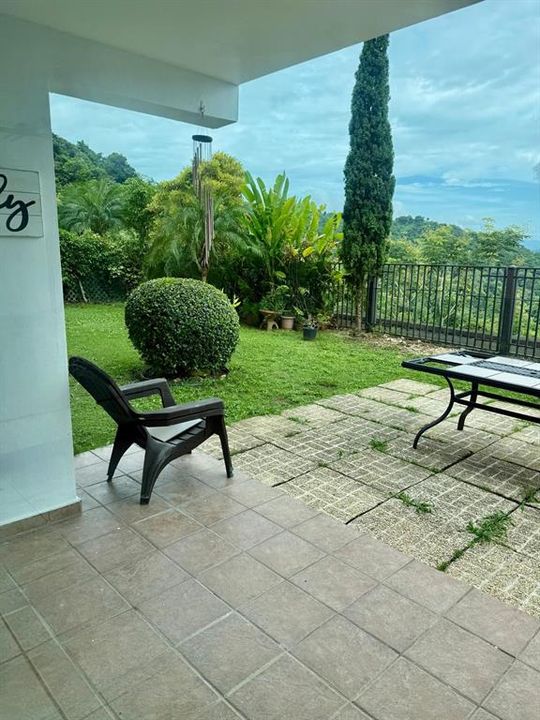 出租: $2,200 (3 贝兹, 2 浴室, 1499 平方英尺)