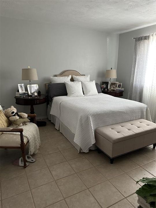 На продажу: $459,000 (2 спален, 1 ванн, 816 Квадратных фут)