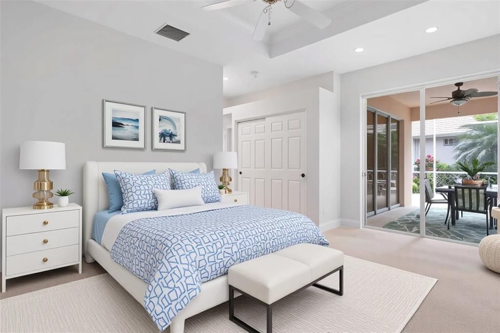 Activo con contrato: $369,900 (3 camas, 2 baños, 1972 Pies cuadrados)