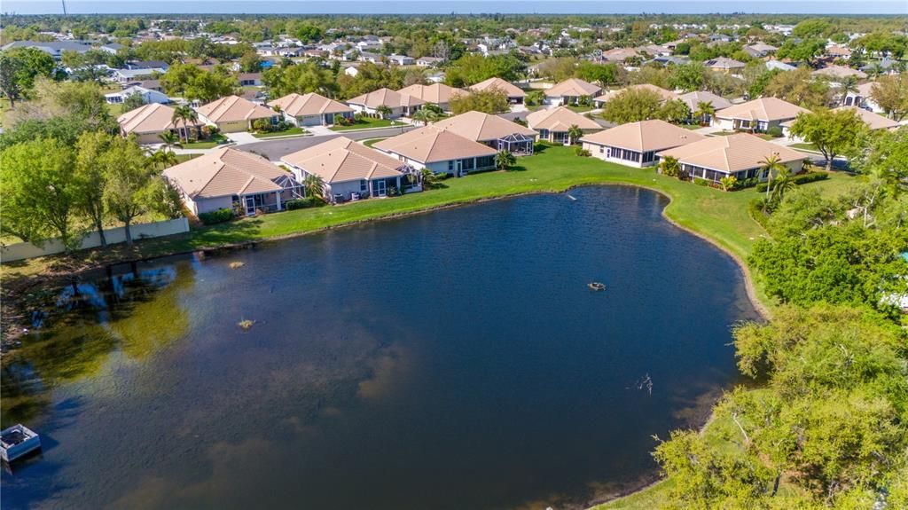 Activo con contrato: $369,900 (3 camas, 2 baños, 1972 Pies cuadrados)