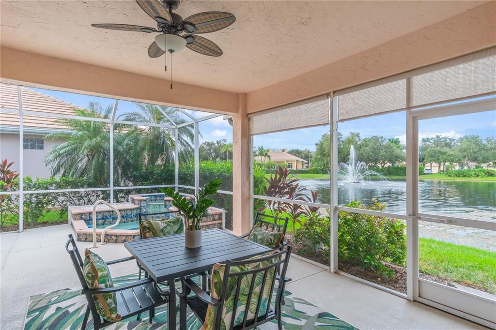 Activo con contrato: $369,900 (3 camas, 2 baños, 1972 Pies cuadrados)