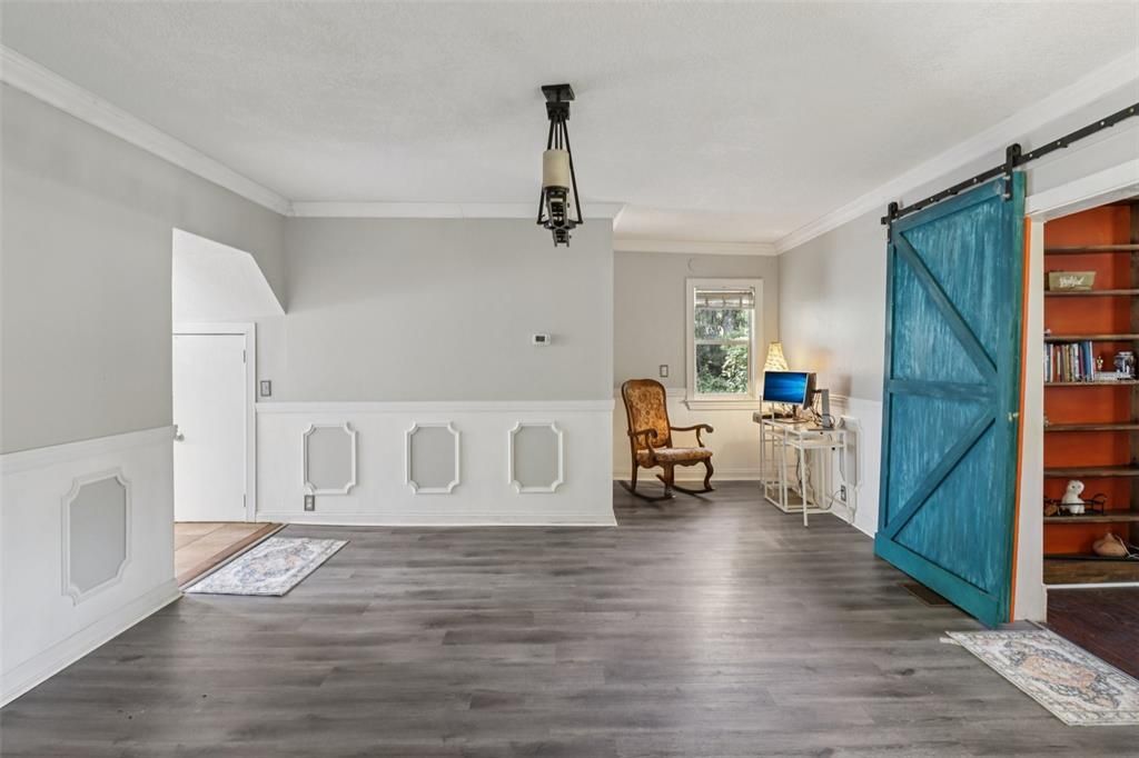 待售: $797,777 (4 贝兹, 2 浴室, 2725 平方英尺)