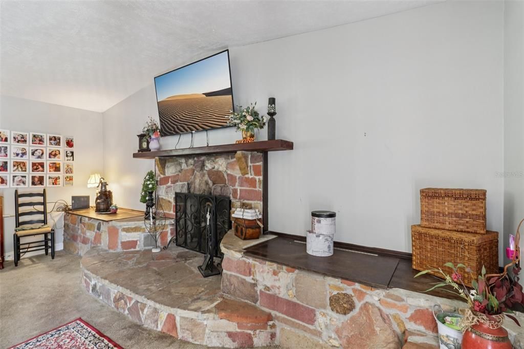 待售: $797,777 (4 贝兹, 2 浴室, 2725 平方英尺)