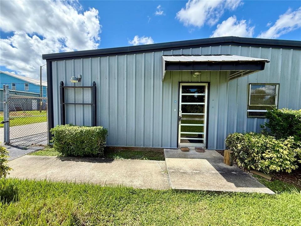 For Sale: $639,000 (0 beds, 0 baths, 1920 Square Feet)