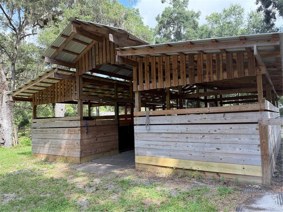 待售: $435,000 (6 贝兹, 3 浴室, 4007 平方英尺)