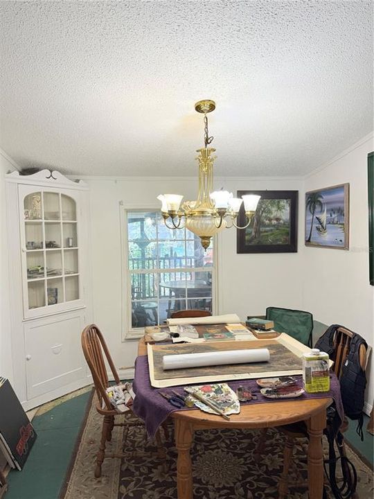 待售: $435,000 (6 贝兹, 3 浴室, 4007 平方英尺)