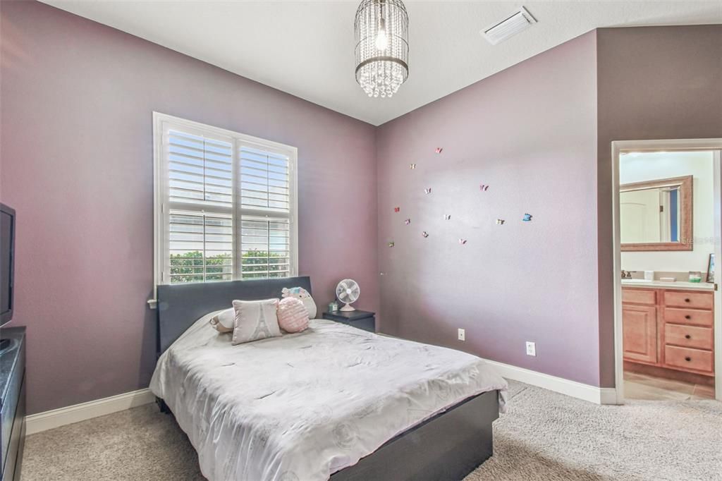 Active With Contract: $515,000 (4 beds, 3 baths, 2785 Square Feet)