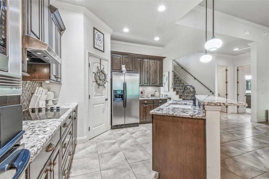 Active With Contract: $515,000 (4 beds, 3 baths, 2785 Square Feet)