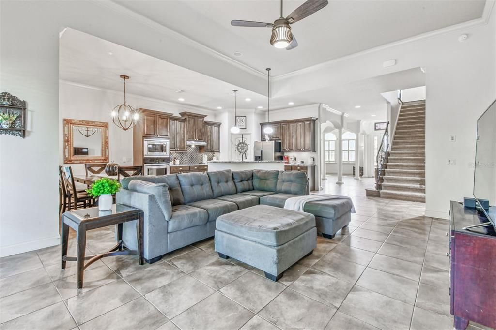 Active With Contract: $515,000 (4 beds, 3 baths, 2785 Square Feet)