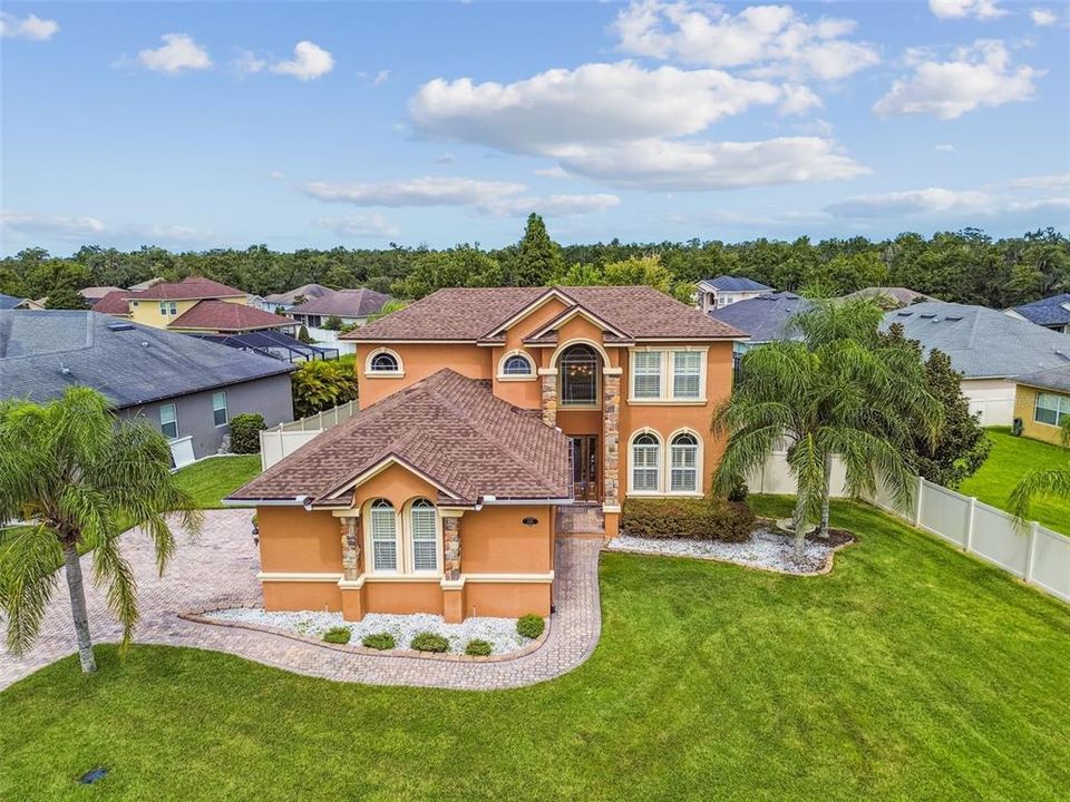 Active With Contract: $515,000 (4 beds, 3 baths, 2785 Square Feet)