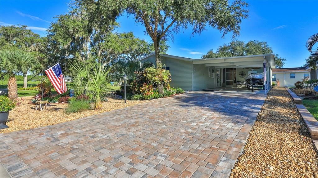 Vendido Recientemente: $429,900 (2 camas, 2 baños, 1608 Pies cuadrados)