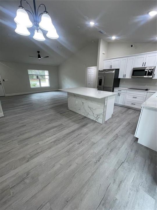 For Rent: $1,750 (3 beds, 2 baths, 1343 Square Feet)