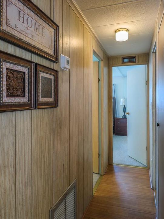 Active With Contract: $127,000 (2 beds, 2 baths, 1089 Square Feet)