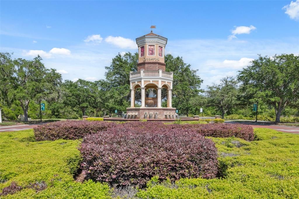 For Sale: $310,000 (3 beds, 2 baths, 1601 Square Feet)