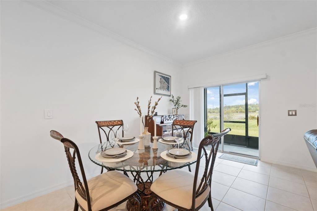 For Sale: $310,000 (3 beds, 2 baths, 1601 Square Feet)