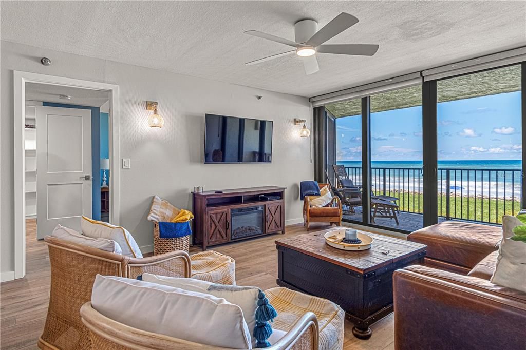 待售: $1,050,000 (3 贝兹, 2 浴室, 1526 平方英尺)