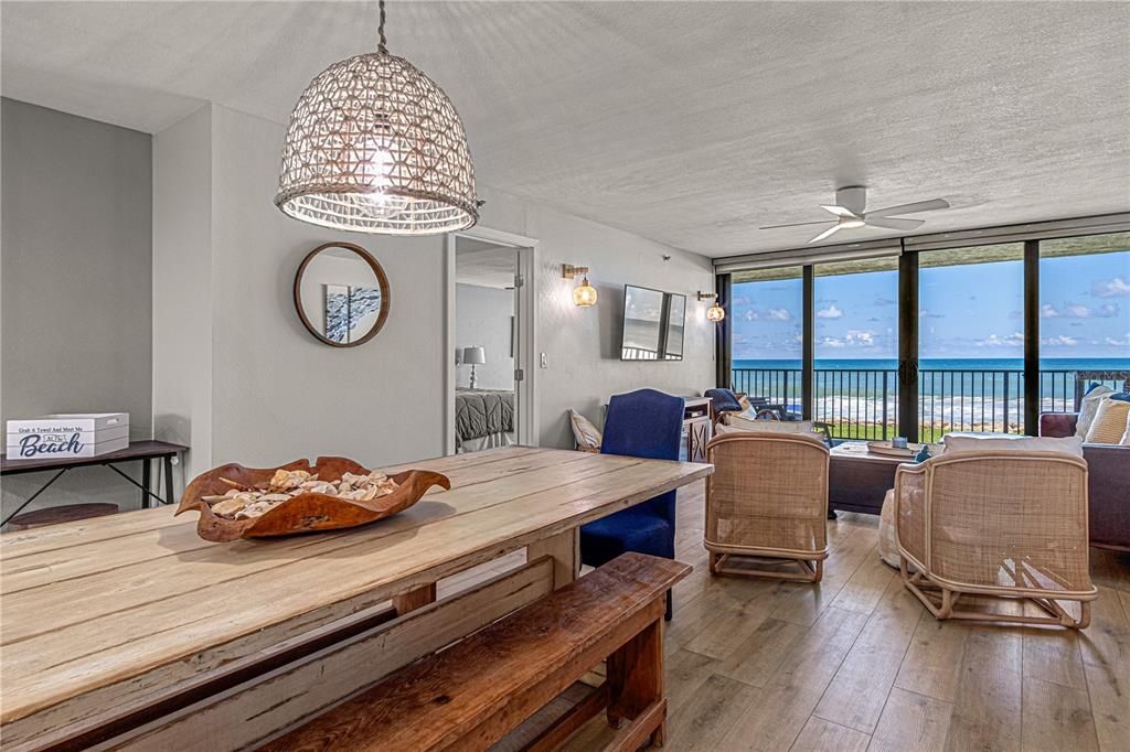 待售: $1,050,000 (3 贝兹, 2 浴室, 1526 平方英尺)