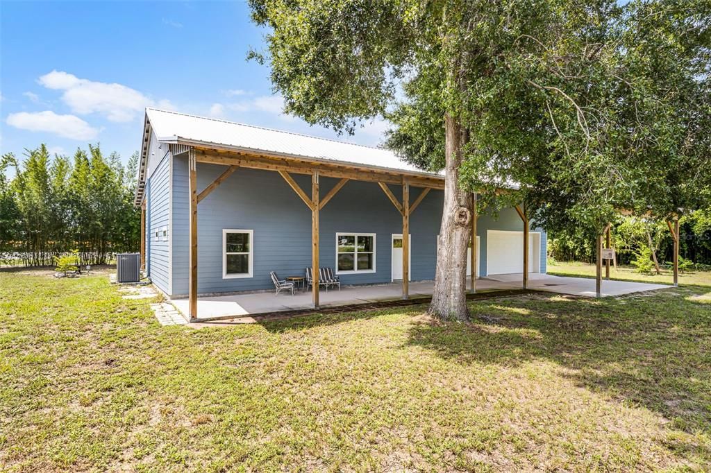 合同活跃: $415,000 (2 贝兹, 2 浴室, 3750 平方英尺)