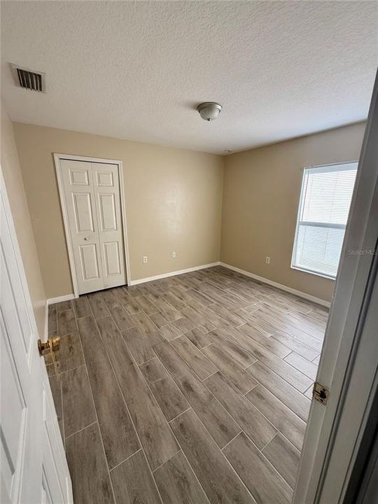 For Rent: $2,000 (4 beds, 2 baths, 1544 Square Feet)