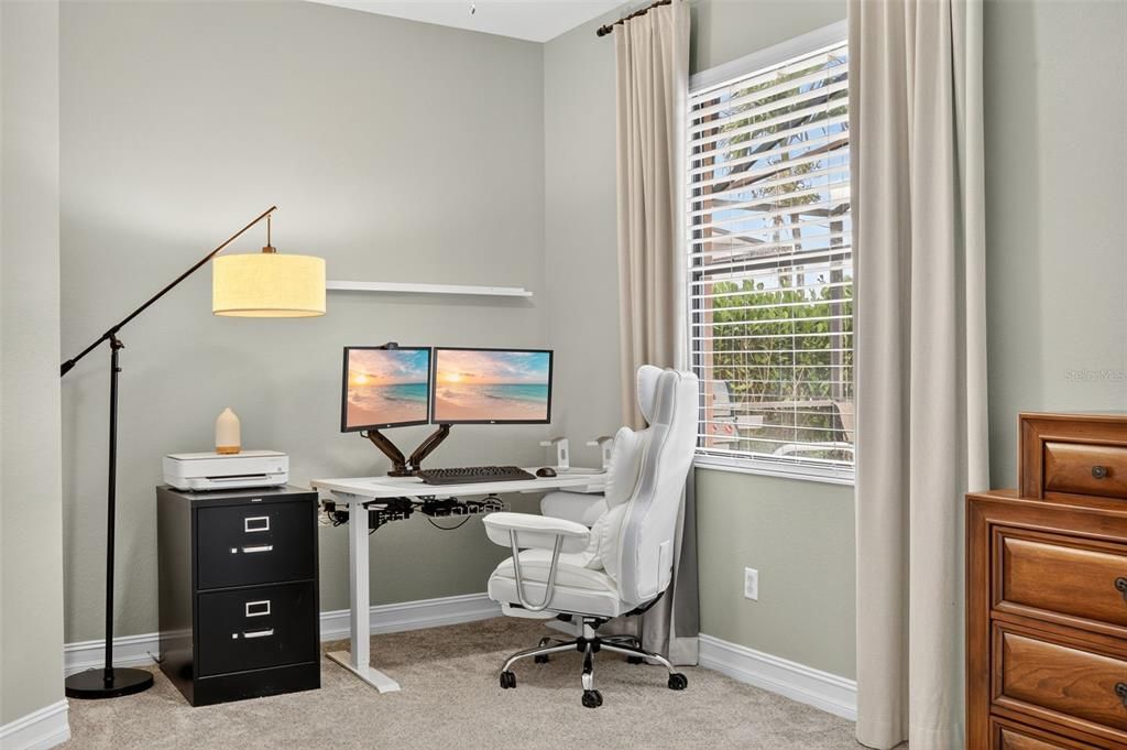 For Sale: $499,900 (3 beds, 3 baths, 2350 Square Feet)