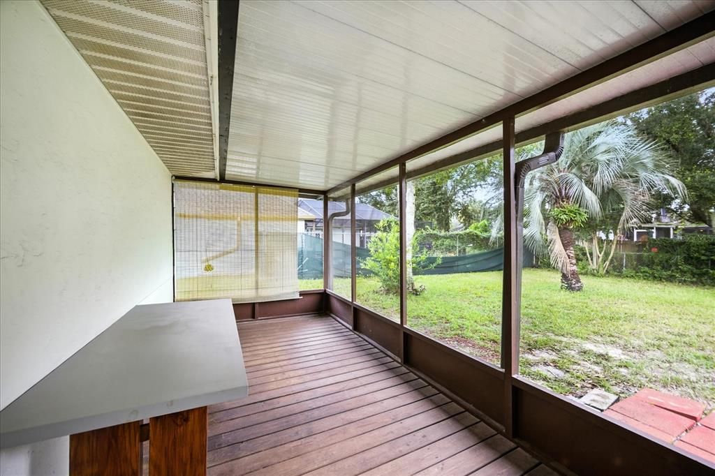 На продажу: $279,900 (3 спален, 2 ванн, 2208 Квадратных фут)