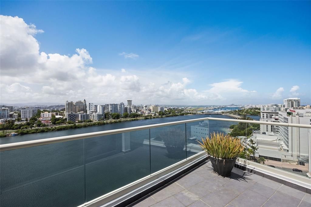 待售: $4,495,000 (6 贝兹, 4 浴室, 5753 平方英尺)