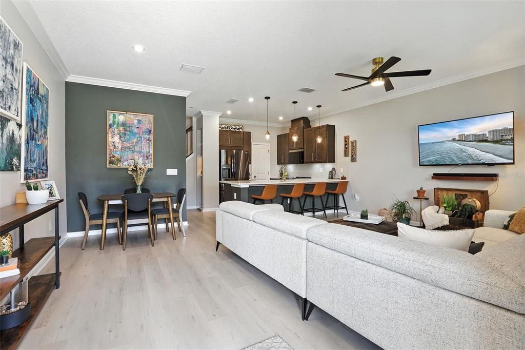 На продажу: $377,000 (3 спален, 2 ванн, 1463 Квадратных фут)