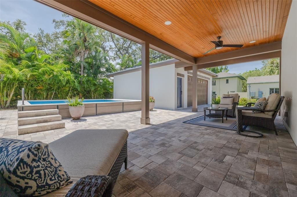 Activo con contrato: $1,500,000 (5 camas, 3 baños, 3131 Pies cuadrados)