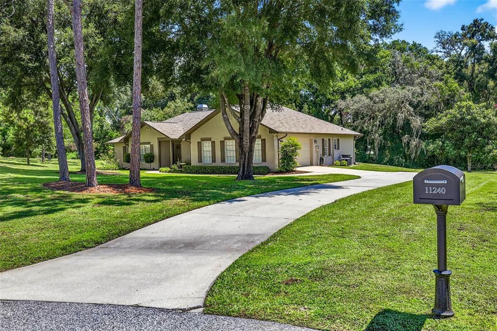 待售: $689,900 (4 贝兹, 2 浴室, 2076 平方英尺)