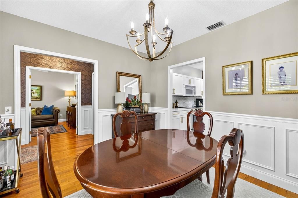 待售: $689,900 (4 贝兹, 2 浴室, 2076 平方英尺)