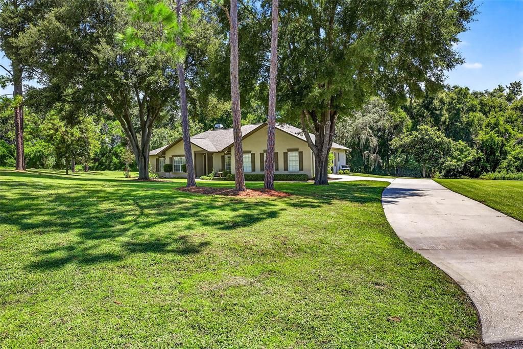 待售: $689,900 (4 贝兹, 2 浴室, 2076 平方英尺)