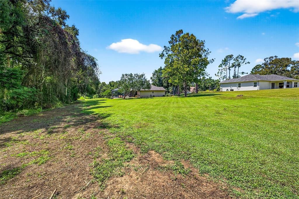 待售: $689,900 (4 贝兹, 2 浴室, 2076 平方英尺)