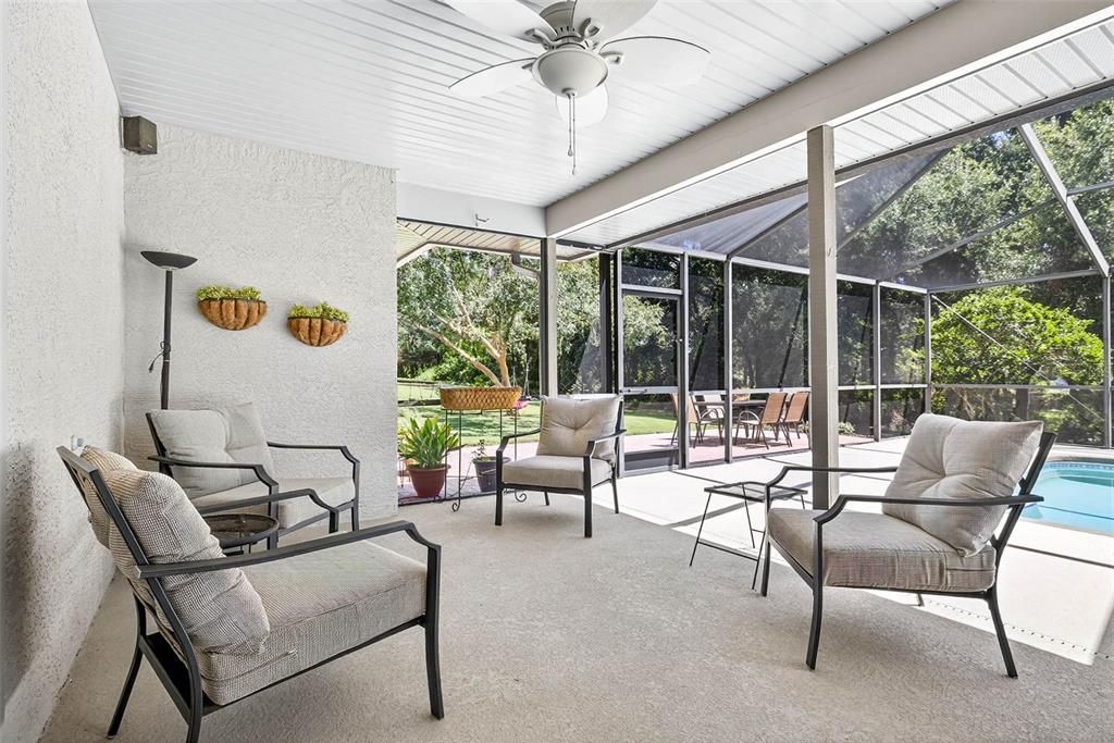 待售: $689,900 (4 贝兹, 2 浴室, 2076 平方英尺)