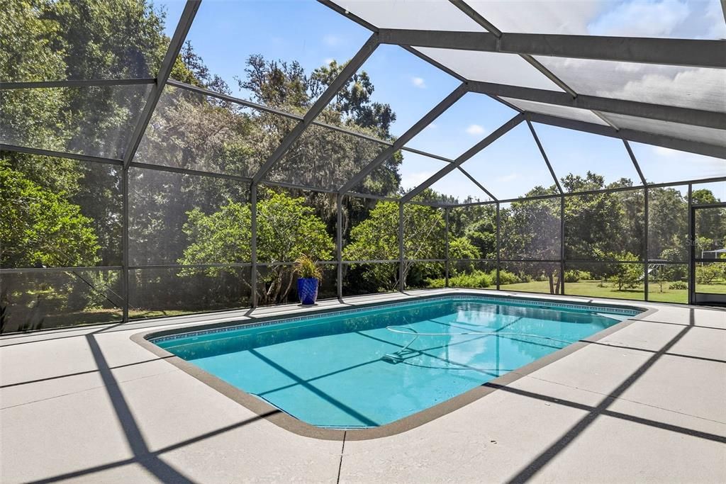 待售: $689,900 (4 贝兹, 2 浴室, 2076 平方英尺)